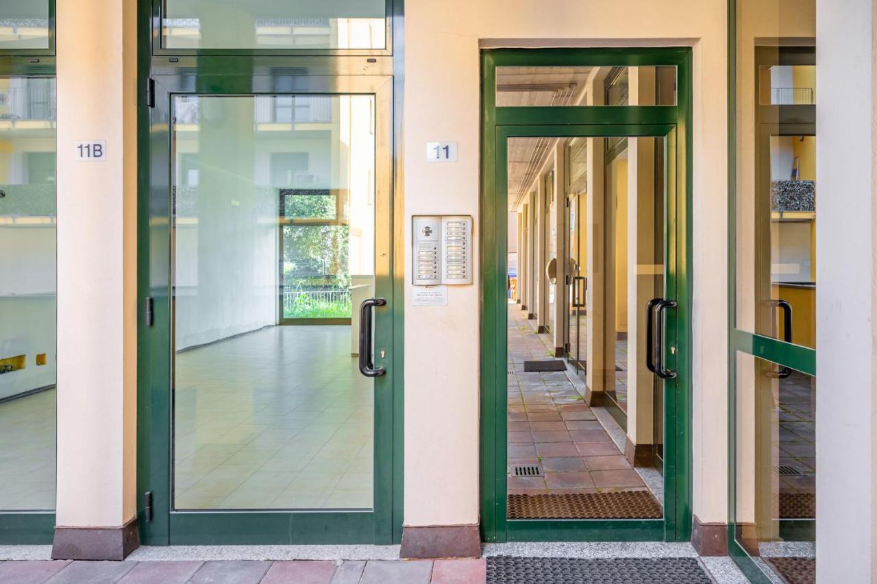Parma Residential Apartment Con Balcone Extérieur photo
